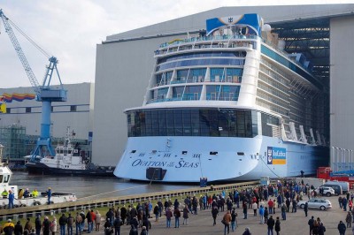 S1605-06- Ovation of the Seas Ausdocken_DSC01275