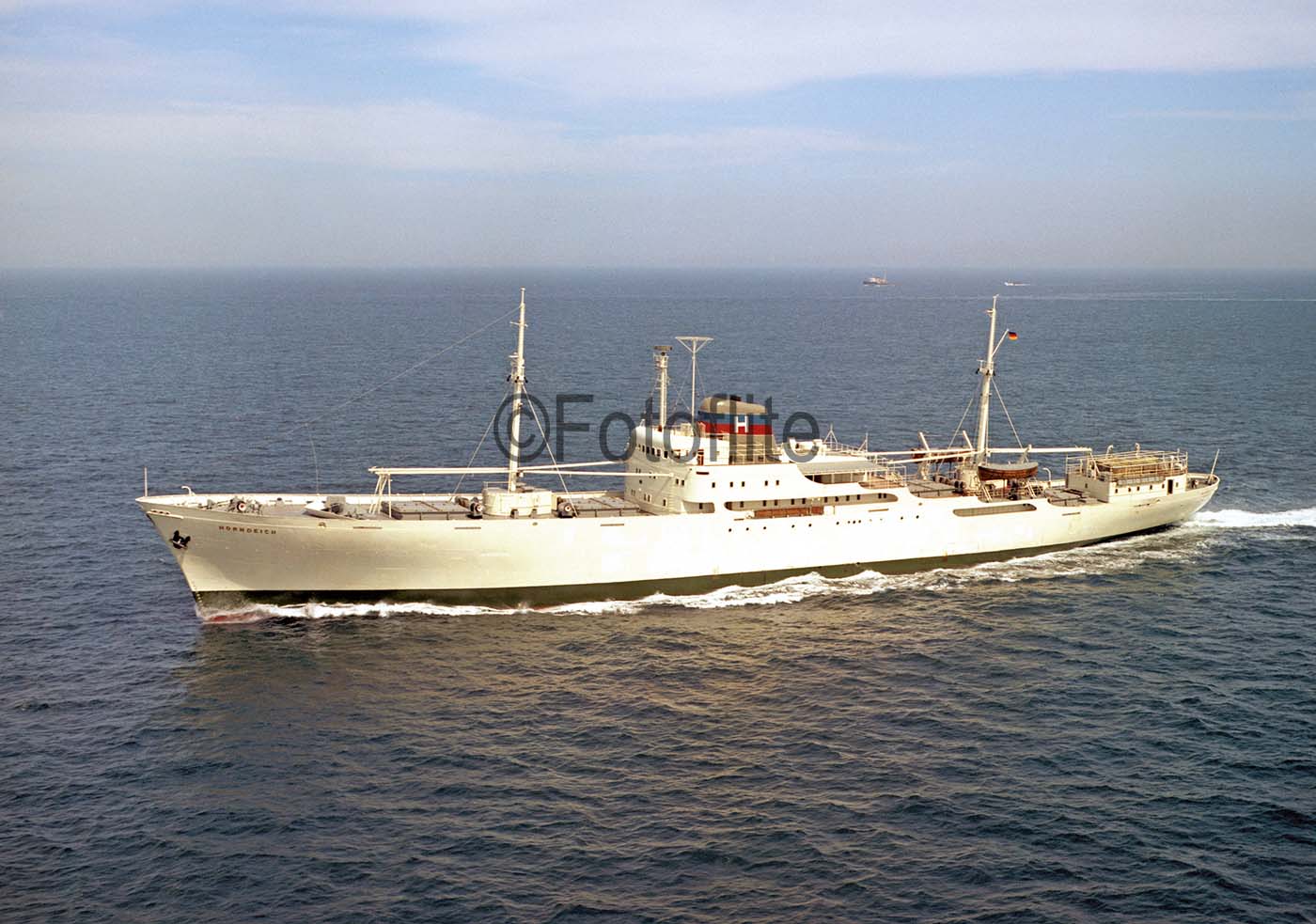 29 Horndeich 1960 Fotoflite Shipping Today Yesterday Magazine