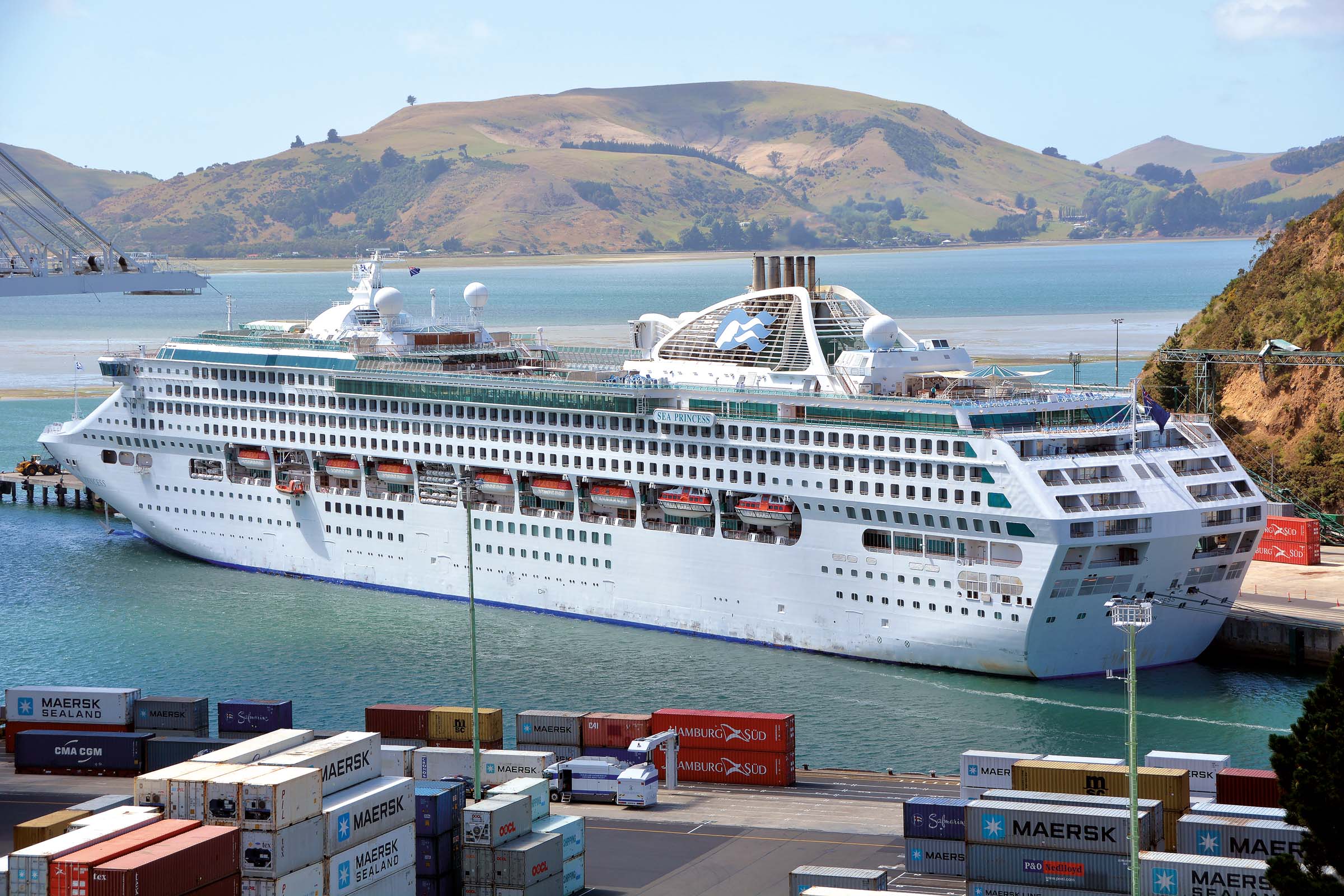 sea-princess-2015-3-shipping-today-yesterday-magazine